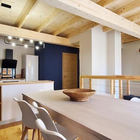 L'Hivernet, Grand Triplex Neuf Au Coeur D'Embrun Acces Facile Екстериор снимка