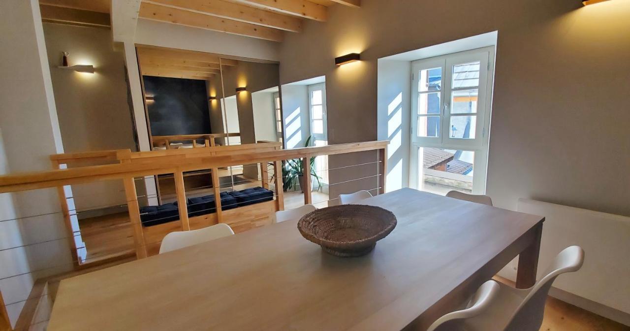 L'Hivernet, Grand Triplex Neuf Au Coeur D'Embrun Acces Facile Екстериор снимка
