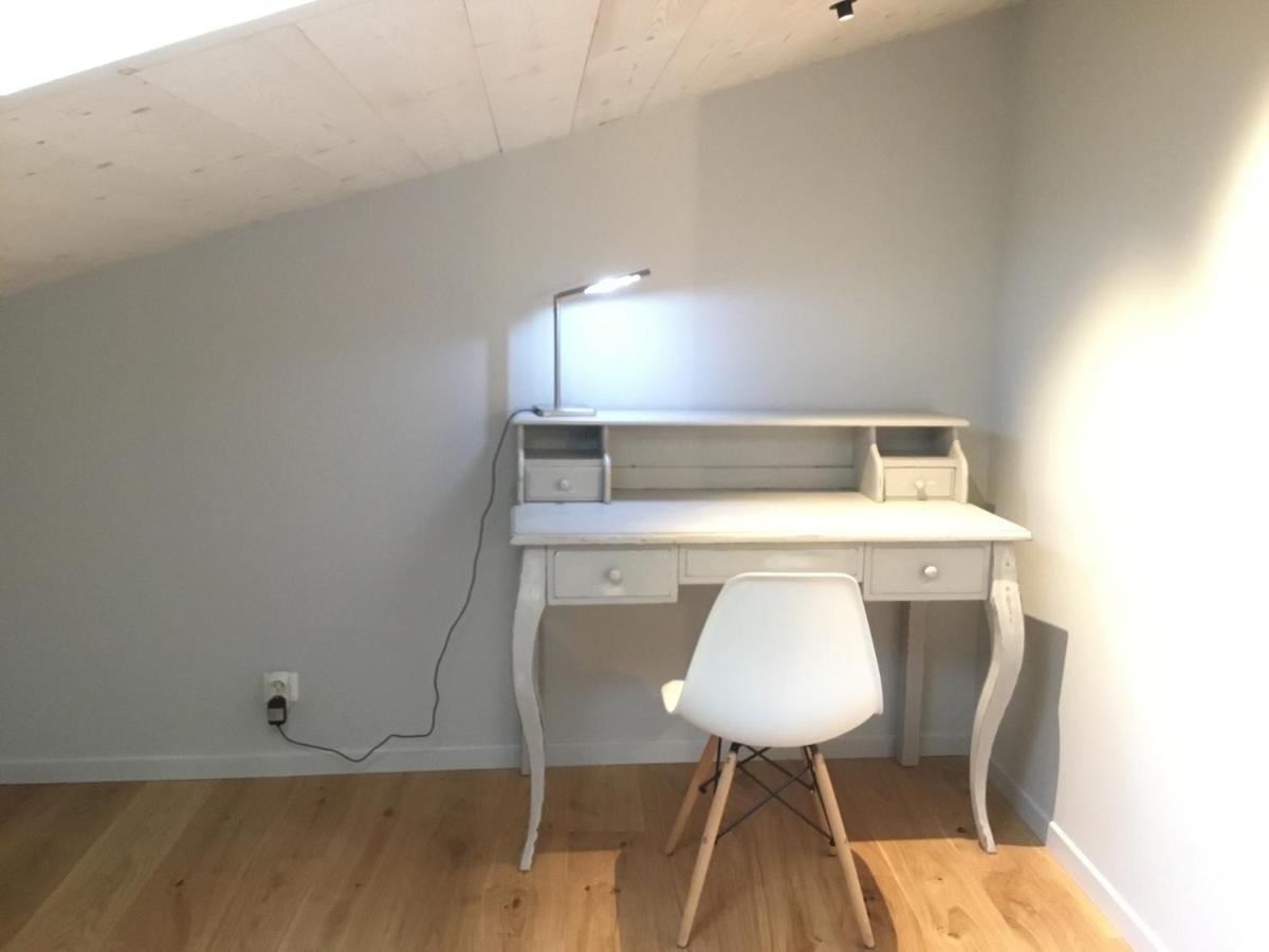 L'Hivernet, Grand Triplex Neuf Au Coeur D'Embrun Acces Facile Екстериор снимка